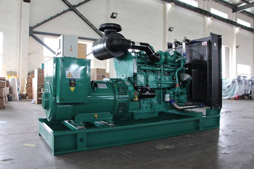 天台320kw康明斯柴油发电车出租组图片 天台320kw康明斯柴油发电车出租组图片